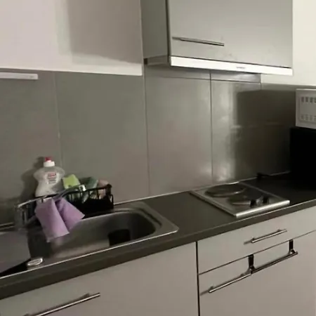 Charming Modern In Mont-sur-lausanne Διαμέρισμα